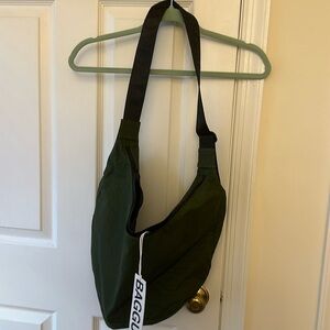 Large Baggu Crescent Bag